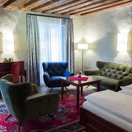 Altstadt Stadtkrug Szálloda 4*