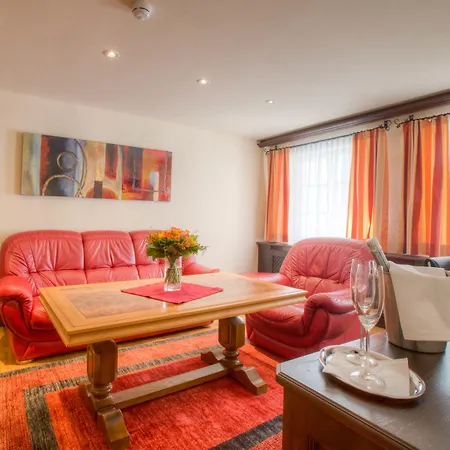 ホテル アルスタッド スタッドクルーグ