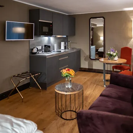 Altstadt Stadtkrug Hotel