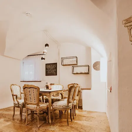 Hotel Altstadt Stadtkrug 4*