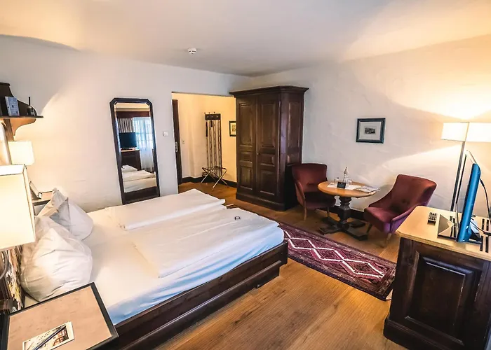 Altstadt Stadtkrug Hotel Solnohrad