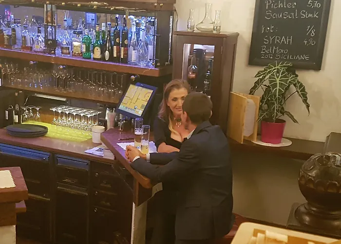 Altstadt Stadtkrug Hotel 4*