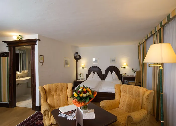 Altstadt Stadtkrug Hotel Solnohrad