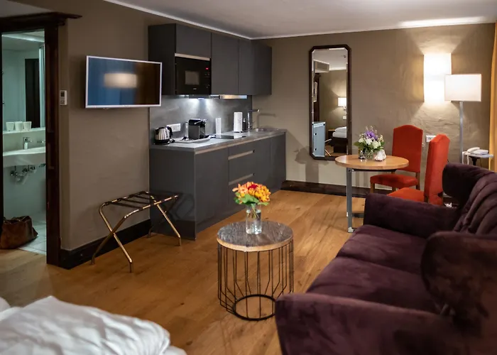 Altstadt Stadtkrug Hotel