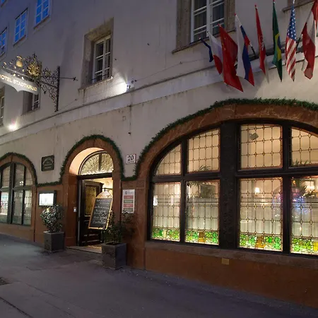 Hotel Altstadt Stadtkrug 4*
