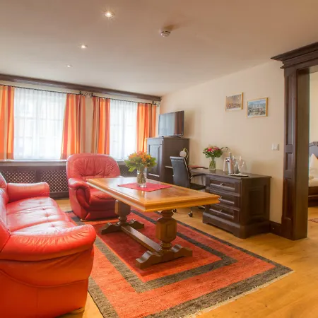 מלון Altstadt Stadtkrug